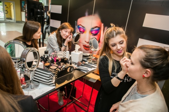 PRZYGOTUJ SIĘ NA SUKCES Z SEPHORA UNIVERSITY! LIFESTYLE, Kariera - W minionym tygodniu ruszyły kolejne warsztaty z cyklu „Przygotuj się do rekrutacji z Sephora University”!