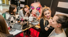 PRZYGOTUJ SIĘ NA SUKCES Z SEPHORA UNIVERSITY!