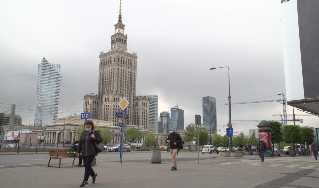 Naukowcom udało się pozyskać DNA z powietrza. Odkrycie może m.in. pomóc sprawdzić, jak rozprzestrzeniają się wirusy takie jak SARS-CoV-2 [DEPESZA]